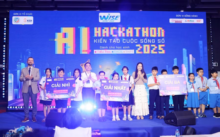 cuoc-thi-ai-3.jpg