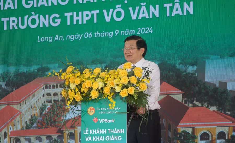 khanh-thanh-truong-thpt-vo-van-tan.JPG