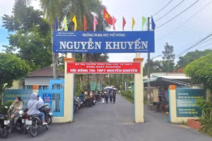 Kỳ thi tuyển sinh vào lớp 10 ở An Giang diễn ra an toàn, nghiêm túc, đúng quy chế. (Ảnh: Trọng Nhân) 