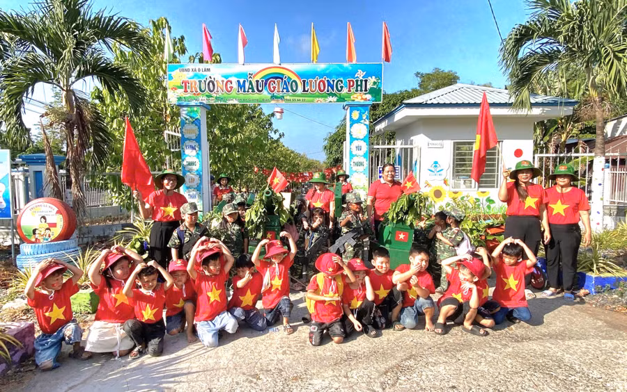 Các trường học xã Ô Lâm chú trọng giáo dục truyền thống cho học sinh.