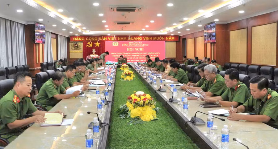 Công an tỉnh An Giang tổ chức Hội nghị triển khai Kế hoạch cao điểm quản lý, phòng ngừa thanh, thiếu niên vi phạm pháp luật.