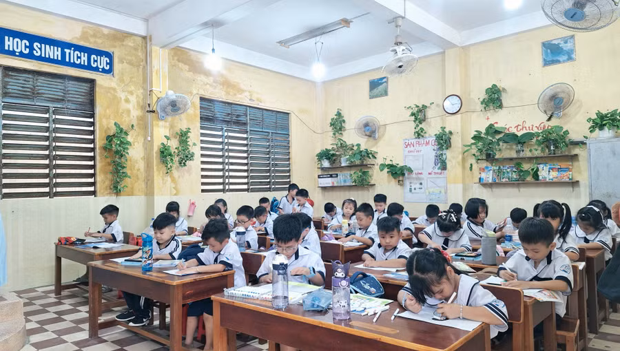 Đảm bảo an toàn cho học sinh đến trường. Ảnh minh họa: TN.
