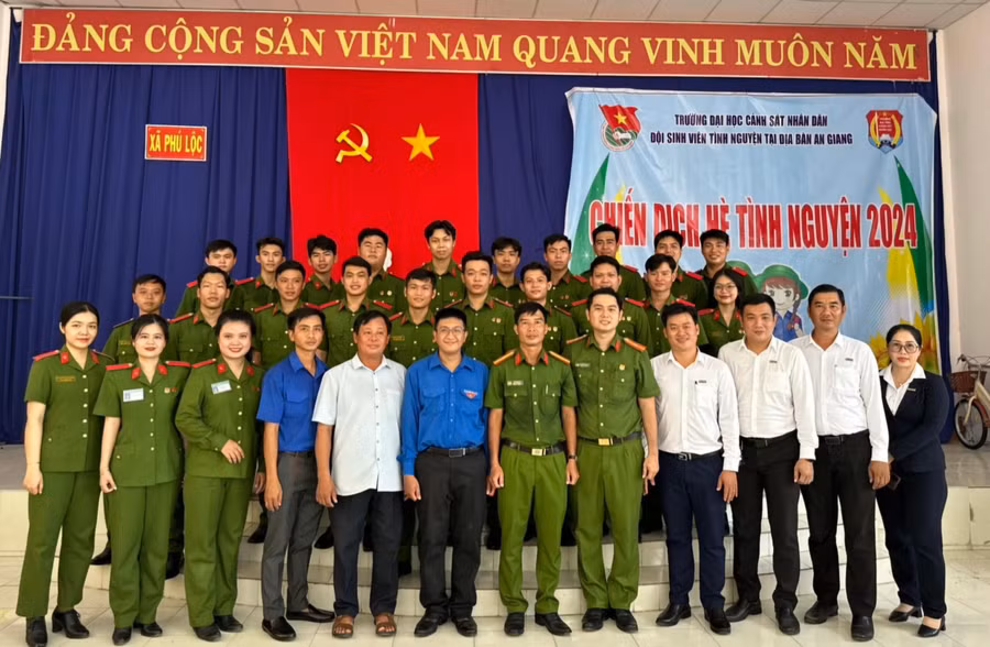Tuổi trẻ Trường Đại học Cảnh sát Nhân dân với Chiến dịch hè tình nguyện năm 2024. (Ảnh: T.L)