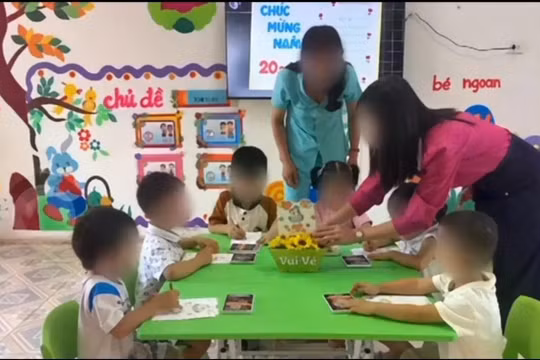 Hai cô giáo có hành vi tác động học sinh bị tạm đình chỉ công việc 7 ngày.