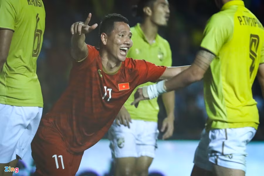 Tiền đạo Việt Nam ở đâu trong đêm trao Quả bóng vàng 2019? ảnh 1