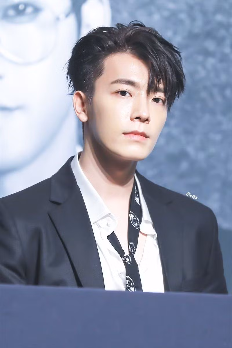 Những tật xấu của thần tượng Kpop ảnh 3