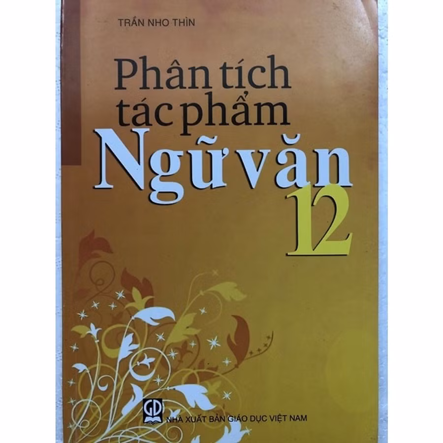 Một tác phẩm của GS.TS Trần Nho Thìn.