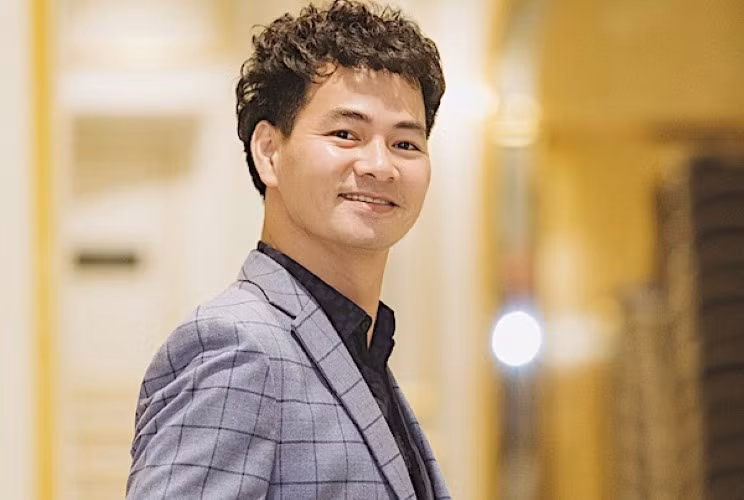 “Sếp” nhà hát "nhập hồn" Táo quân 2021 ảnh 2