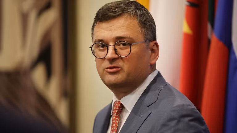 Ngoại trưởng Ukraine Dmitry Kuleba