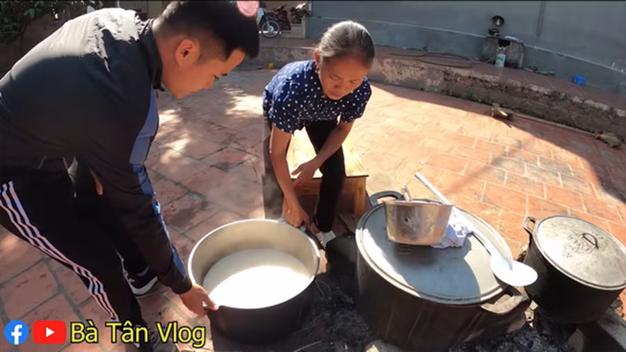 Tuyên bố làm thạch 7 tầng nhưng chỉ được 4 tầng, lần này Bà Tân Vlog còn mượn luôn hình trên mạng để làm thumbnail-4