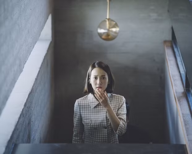 Sốc nặng độ đầu tư bối cảnh ở Kí Sinh Trùng: Từ căn biệt thự cực phẩm tới thùng rác sương sương 53 triệu được mua vì cái nắp quý tộc-7