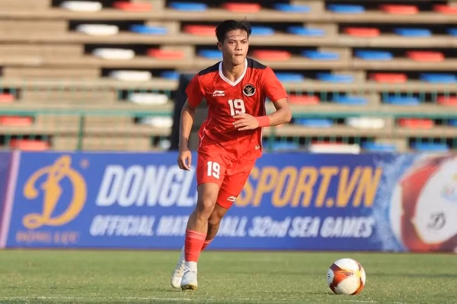 Tiền vệ nhập tịch Alfeandra Dewangga không thể cùng U23 Indonesia dự giải U23 châu Á.
