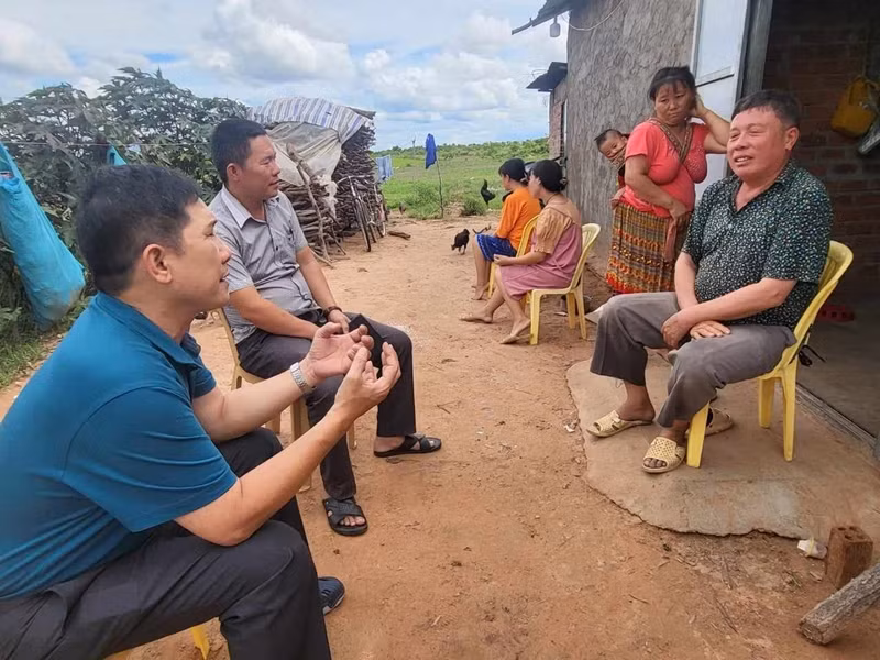Cơ quan chức năng tổ chức điều tra dịch tễ và tuyên truyền cho người dân phòng bệnh Whitmore Cơ quan chức năng tổ chức điều tra dịch tễ và tuyên truyền cho người dân phòng bệnh Whitmore