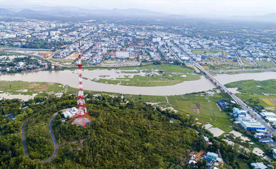 Thanh tra Chính phủ đang tạm dừng thanh tra các dự án trên địa bàn tỉnh Quảng Nam và tiếp tục tiến hành theo kế hoạch sau khi kiện toàn nhân sự. Thanh tra Chính phủ đang tạm dừng thanh tra các dự án trên địa bàn tỉnh Quảng Nam và tiếp tục tiến hành theo kế hoạch sau khi kiện toàn nhân sự.