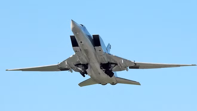 Máy bay ném bom tầm xa Tu-22M3M mới được hiện đại hóa của Nga Máy bay ném bom tầm xa Tu-22M3M mới được hiện đại hóa của Nga