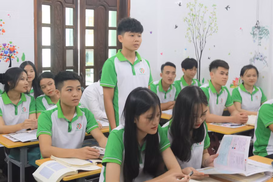 Từ đầu năm 2022 đến nay, tại Công ty Đông Dương có gần 100 học viên đã tham gia học tiếng để đi du học.