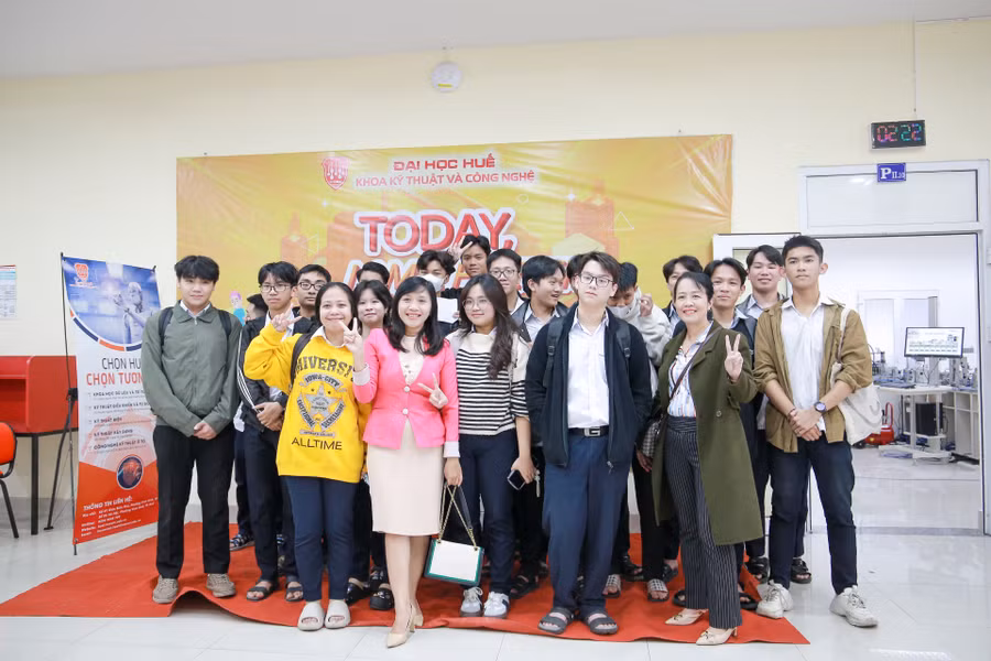 Thông qua ngày hội sẽ giúp cho học sinh, sinh viên có cơ hội tiếp cận với lĩnh vực trí tuệ nhân tạo và hình thành định hướng nghề nghiệp trong tương lai.