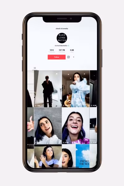 TikTok được thiết kế để giúp mọi người dễ dàng trở thành người tạo video, chia sẻ thông tin và tìm kiếm khán giả. Ảnh: Fastcompany