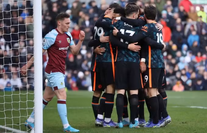 Chelsea thắng tưng bừng sau những khó khăn gần đây.