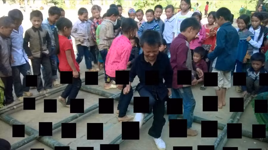 Học sinh DTTS tỉnh Lào Cai đã và đang vươn lên trong học tập.
