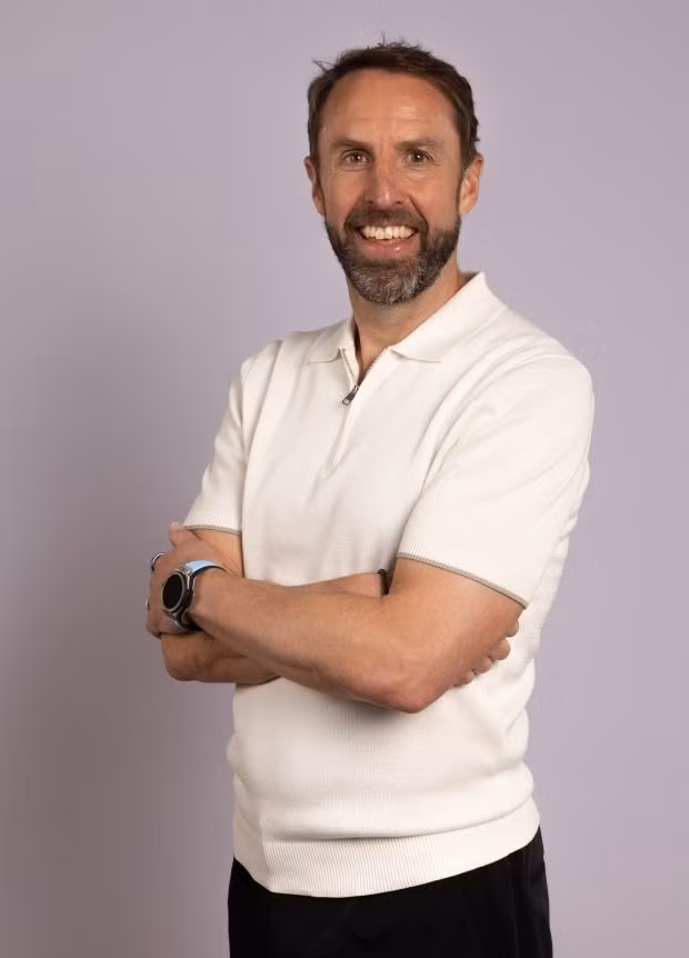 Nếu giúp Anh vô địch, HLV Gareth Southgate sẽ nhận được khoản thưởng 4 triệu Bảng. Nếu giúp Anh vô địch, HLV Gareth Southgate sẽ nhận được khoản thưởng 4 triệu Bảng.