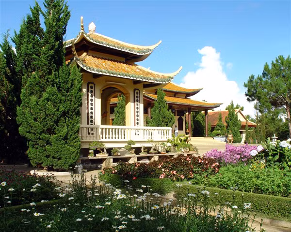 Truc-Lam-Da-Lat-3127-1425370568.jpg
