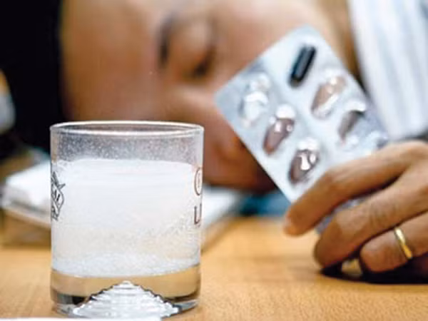 Thuốc giải rượu không giúp triệt tiêu tác dụng của rượu trên hệ thần kinh trung ương. Ảnh minh hoạ.