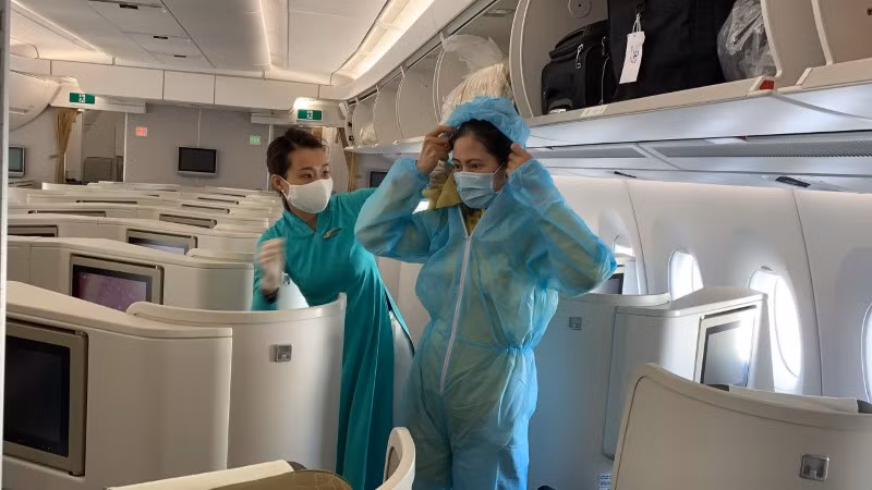 Gần 600 tiếp viên Vietnam Airlines đang phải cách ly tập trung vì Covid-19