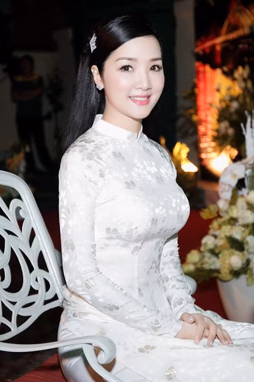 Giáng My, Thanh Mai 