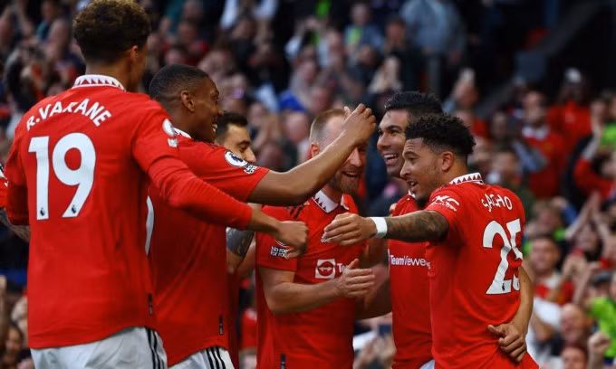 Cầu thủ Man Utd chia vui bàn thắng vào lưới Chelsea hôm 26/5.