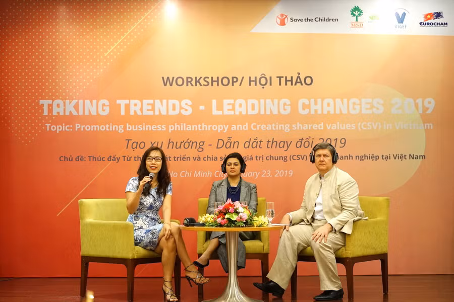 Phiên đối thoại chia sẻ giá trị để phát triển doanh nghiệp bền vững