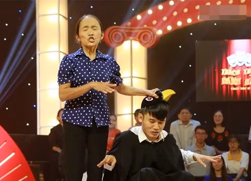 Liên tiếp vướng ồn ào, bị chỉ trích, kênh Youtube của Bà Tân vẫn tăng sub chóng mặt, bỏ xa hàng loạt nghệ sĩ nổi tiếng-6