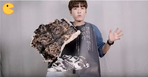 Đối thủ của bà Tân Vlog đã xuất hiện: Youtuber người Hàn tự tay làm những món ăn siêu to khổng lồ khiến dân tình choáng váng-10