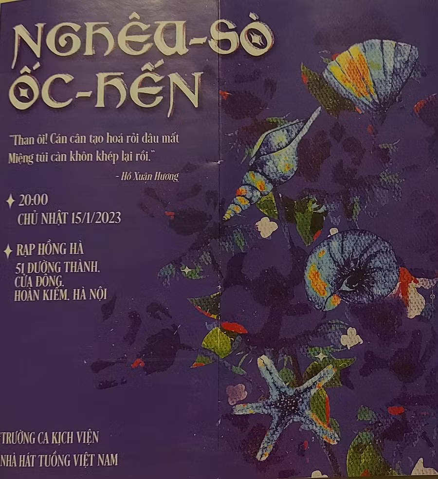 Thiết kế tờ rơi ấn tượng, hợp gu khán giả trẻ cho vở tuồng hài 'Nghêu - Sò - Ốc - Hến'. Ảnh: Bình Thanh Thiết kế tờ rơi ấn tượng, hợp gu khán giả trẻ cho vở tuồng hài 'Nghêu - Sò - Ốc - Hến'. Ảnh: Bình Thanh