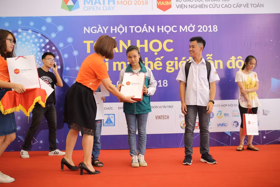 Ngày hội Toán học mở nhiều lần tổ chức ở Hà Nội
