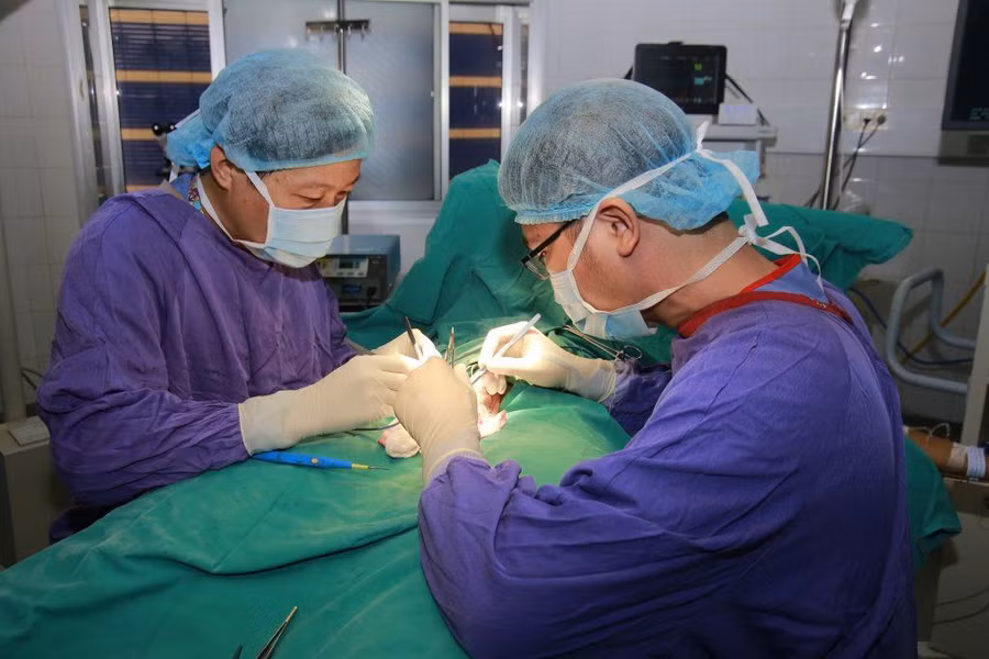 Xoắn tinh hoàn gây tắc nghẽn hệ thống mạch máu của tinh hoàn (động mạch và tĩnh mạch). Ảnh minh họa.