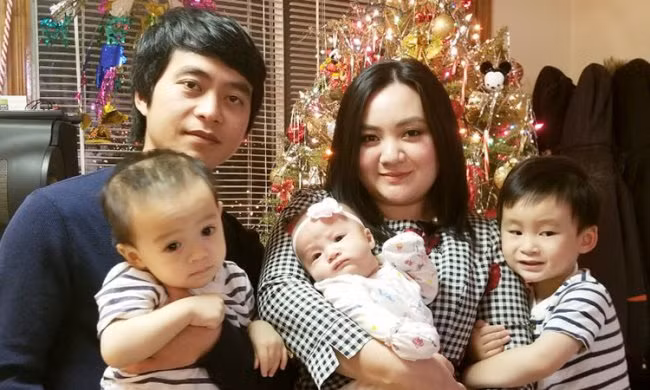 Sau 4 năm kết hôn, Xuân Mai hiện tại đã là bà mẹ của 3 đứa con. Sau 4 năm kết hôn, Xuân Mai hiện tại đã là bà mẹ của 3 đứa con.