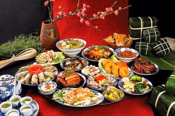 Thức ăn ngày Tết nhiều thịt, ít rau xanh không tốt cho hệ tiêu hoá. Ảnh minh họa. Thức ăn ngày Tết nhiều thịt, ít rau xanh không tốt cho hệ tiêu hoá. Ảnh minh họa.