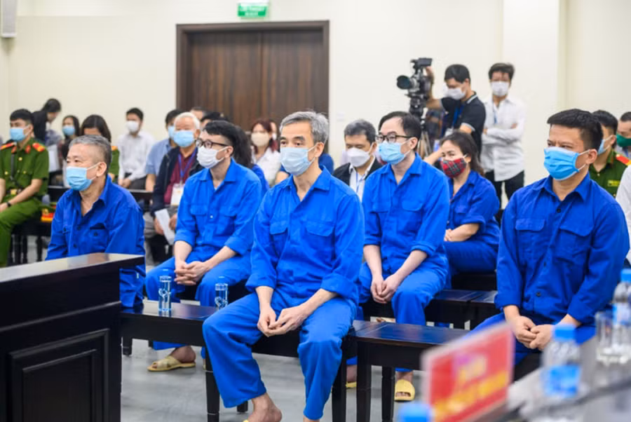 Toàn cảnh phiên xét xử vụ án ngày 17/4. Ảnh: Trọng Phú