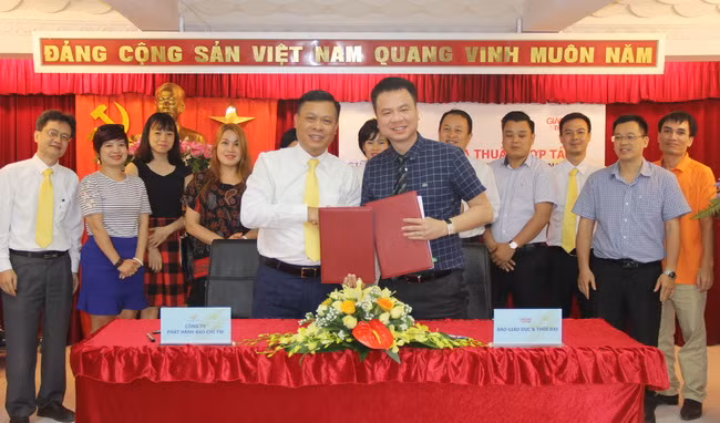 Báo Giáo dục và Thời đại kí kết thỏa thuận hợp tác với Công ty phát hành Báo chí Trung ương.