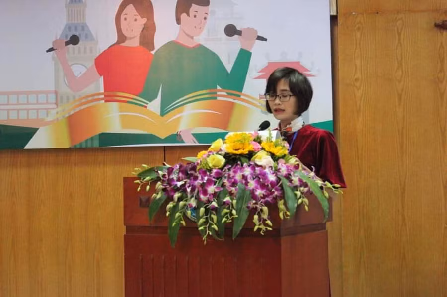 Bà Hồ Lan Phương - Đồng trưởng BTC cuộc thi.