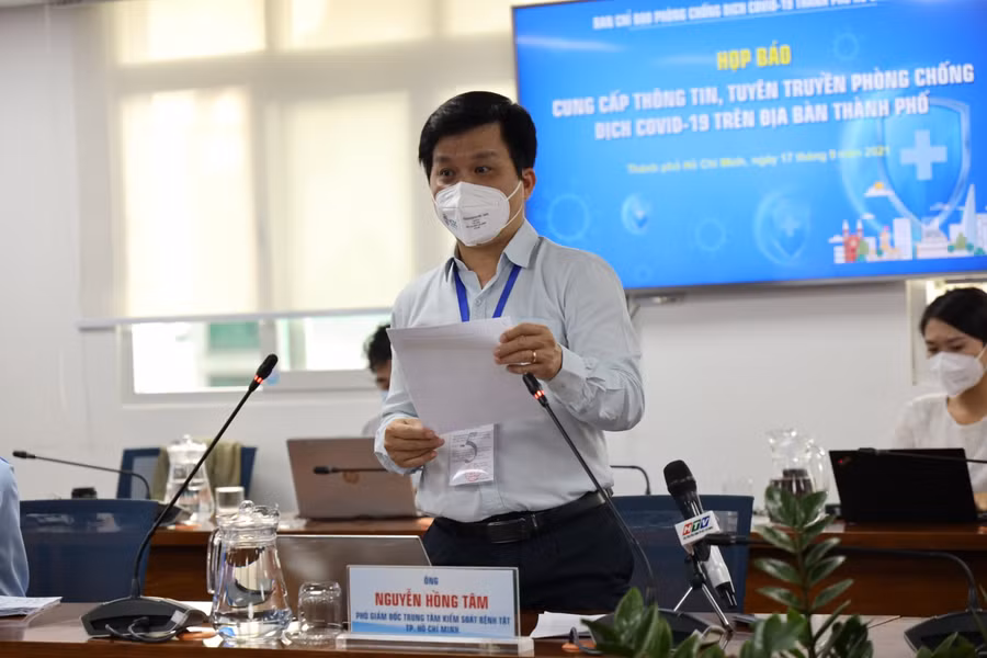 Phó Giám đốc Trung tâm Kiểm soát bệnh tật TP Nguyễn Hồng Tâm. Ảnh: Huyền Mai.