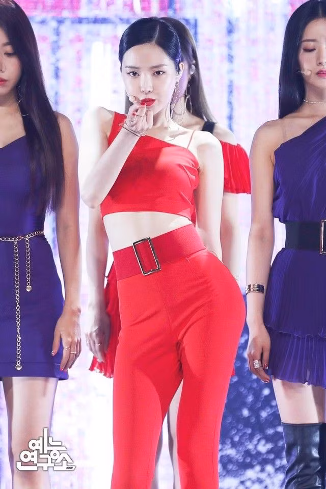 Nhan sac nu than tuong nong bong nhat Kpop hinh anh 6 061c7ea559f13ca25abb1da7f9322419.jpg