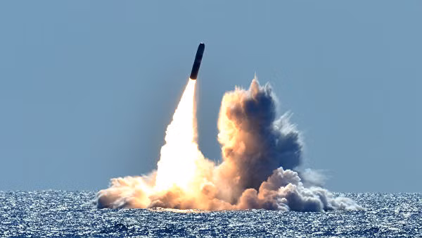 Hoa Kỳ bắn thử tên lửa đạn đạo Trident II