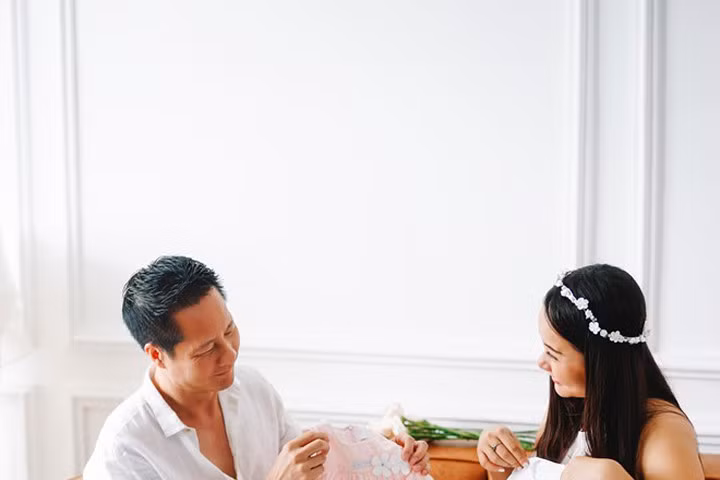 Phan Như Thảo khoe 3 căn biệt thự ông xã tặng con gái