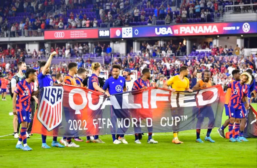 Cầu thủ Mỹ ‘hớ’ khi ăn mừng ‘đủ điều kiện dự’ World Cup 2022 nhưng thực tế vẫn có khả năng bị loại.
