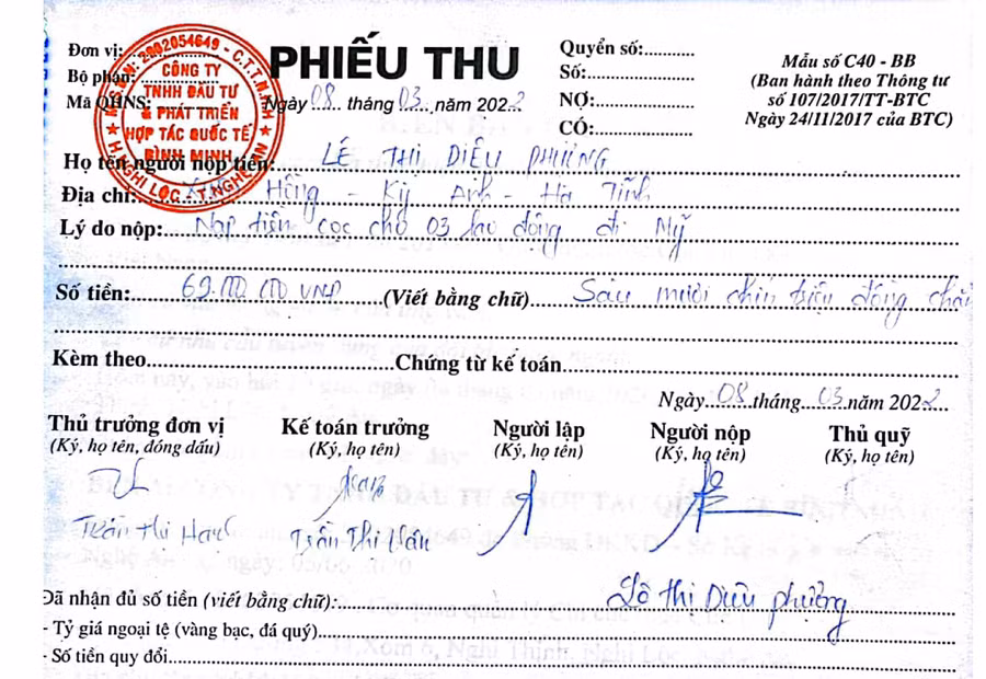 Việc giao nộp tiền cọc của khách hàng mà chị Phượng thực hiện với Công ty Bình Minh đều có phiếu thu rõ ràng.