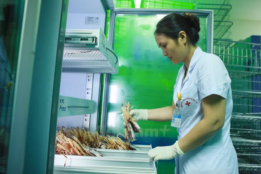 Khám phá đường đi của một đơn vị máu tại viện Huyết học ảnh 12
