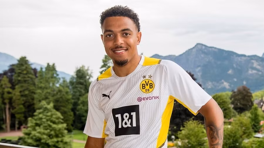 14. Donyell Malen: Từ PSV Eindhoven đến Dortmund (30 triệu euro).