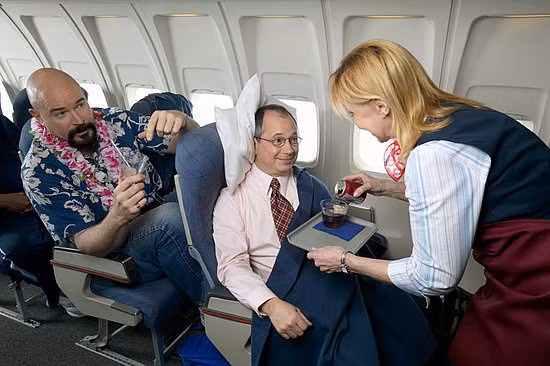 Cựu tiếp viên hàng không bật mí những bí mật khó nói ảnh 5